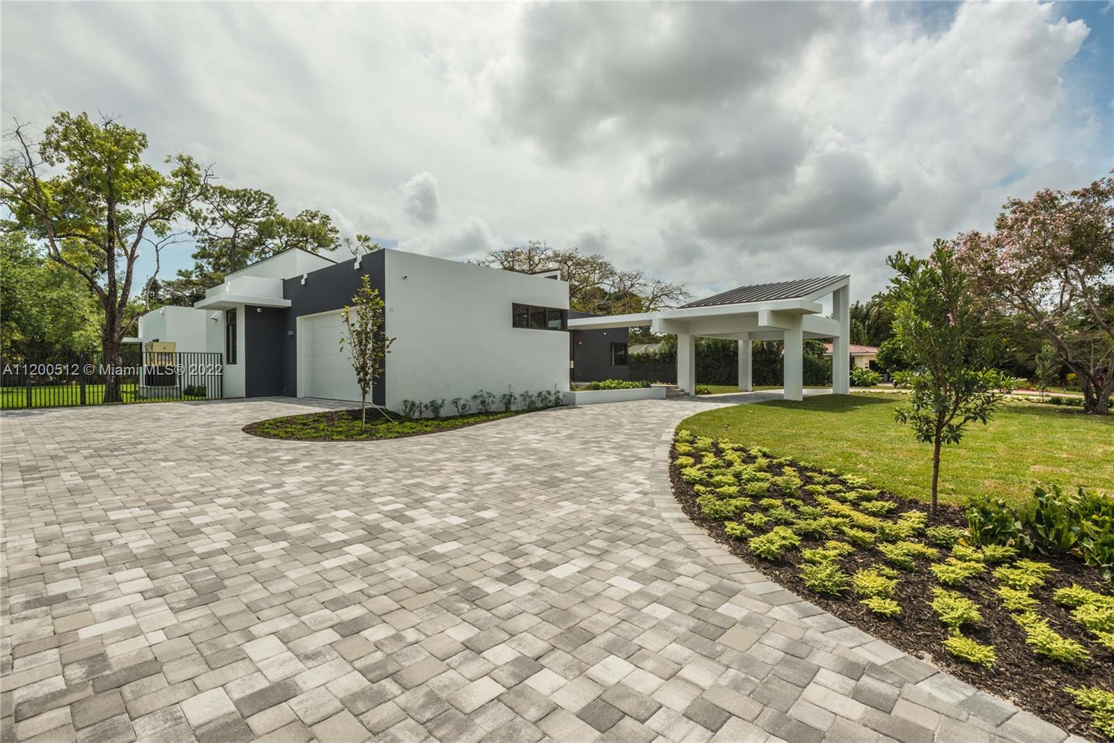 SUNSET VIEW - Residential Lease