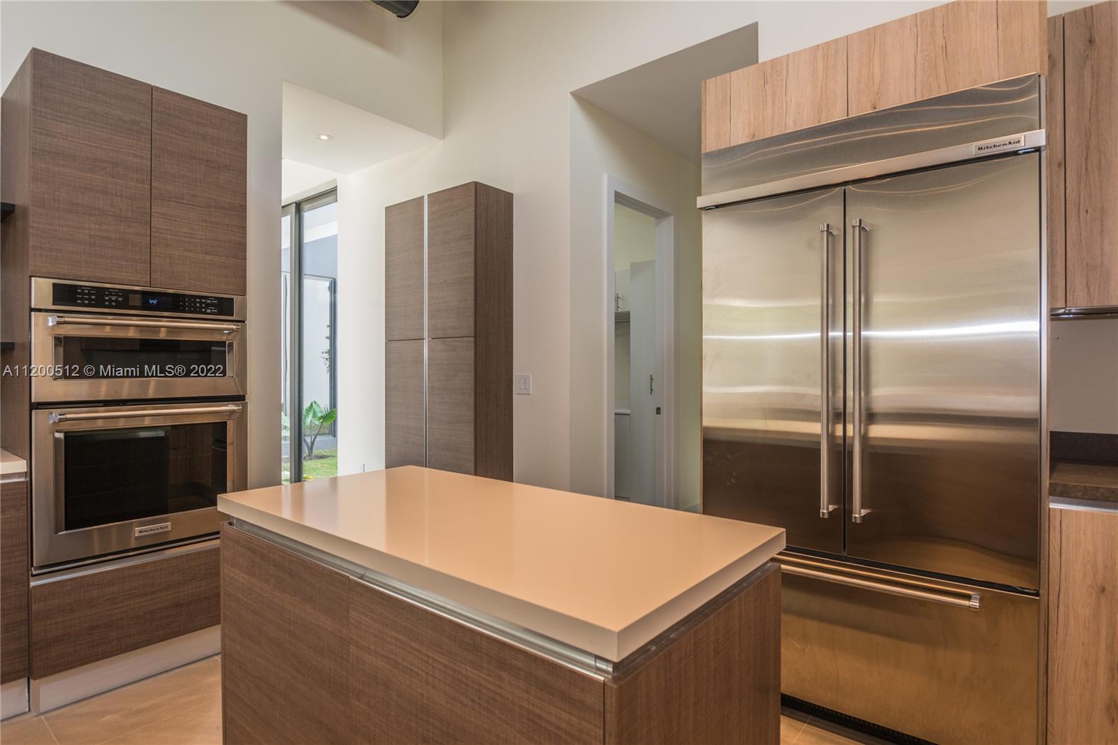 SUNSET VIEW - Residential Lease