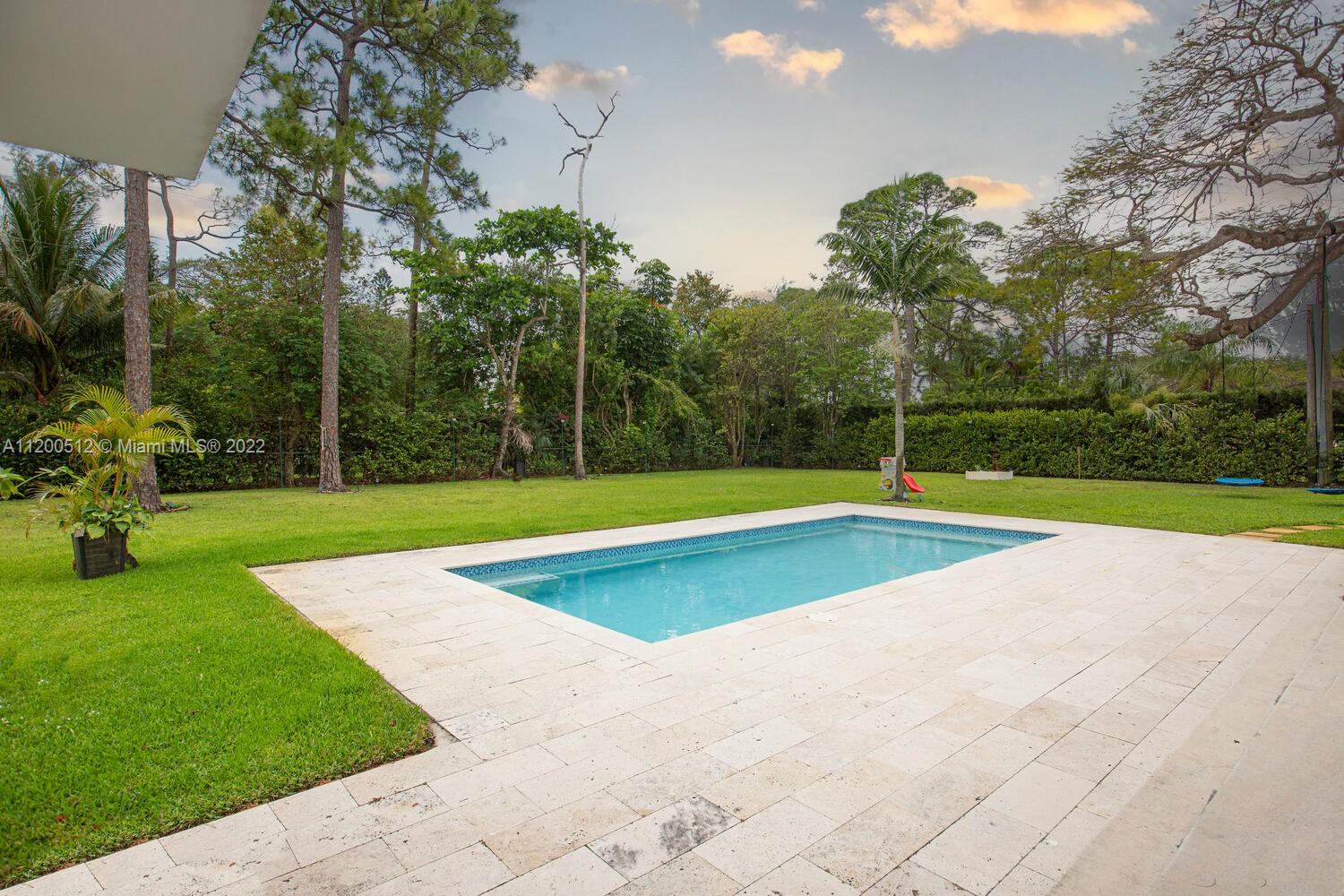 SUNSET VIEW - Residential Lease