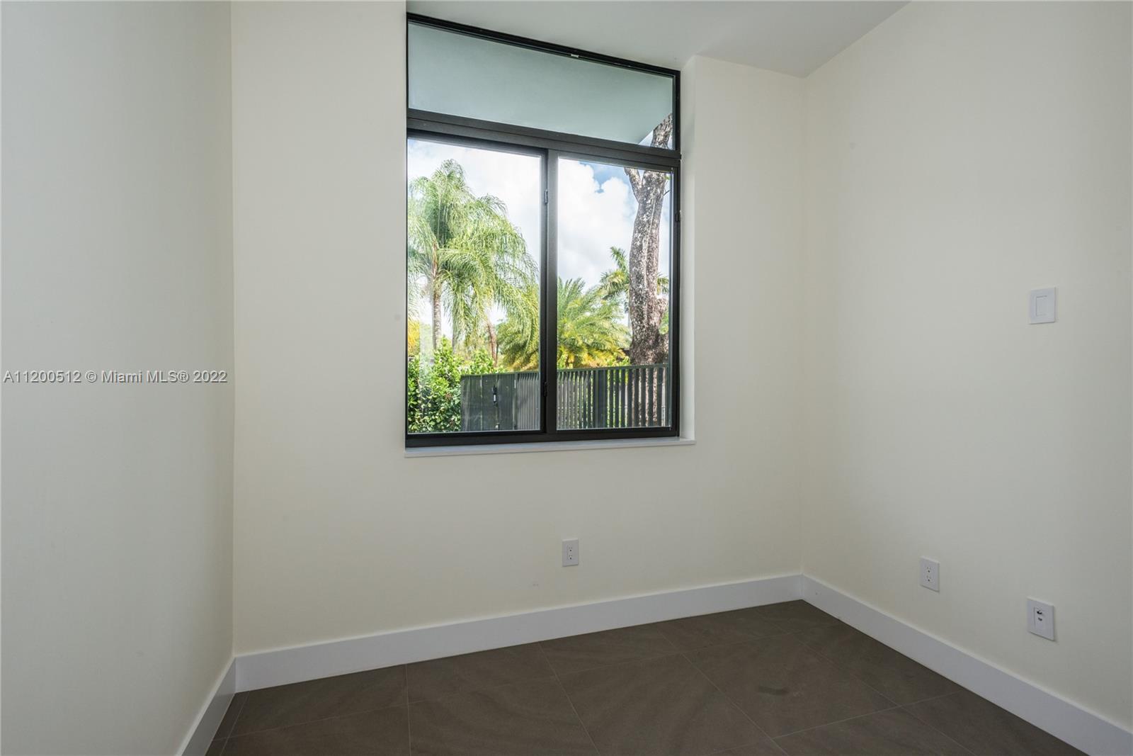 SUNSET VIEW - Residential Lease