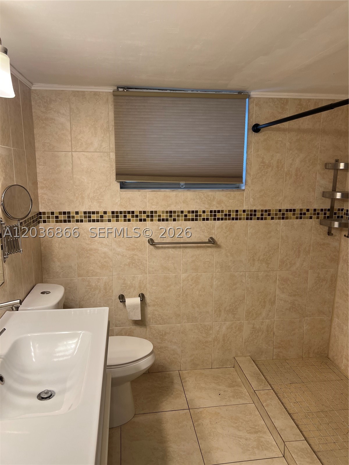 JADE WINDS GROUP ALLAMAND - Residential Lease