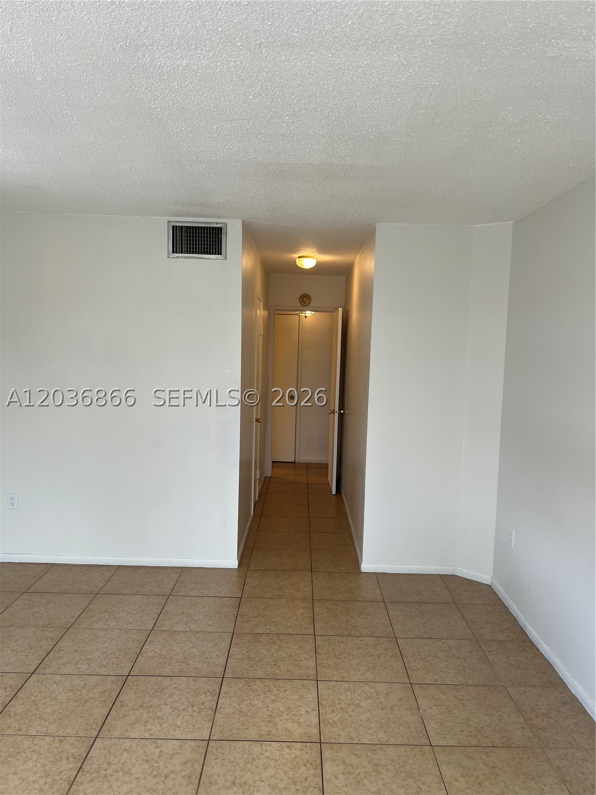 JADE WINDS GROUP ALLAMAND - Residential Lease