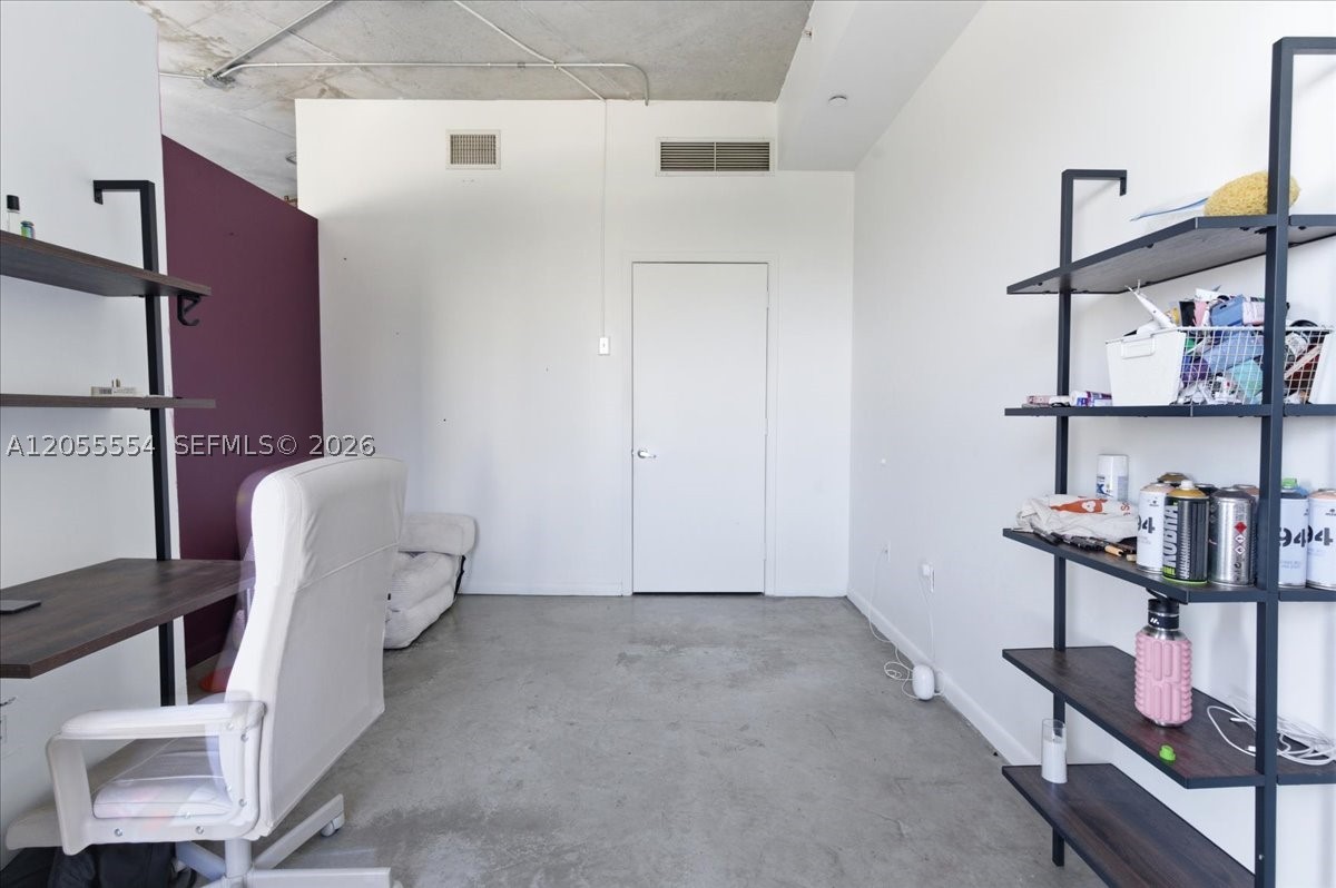 NEO CONDO - Residential