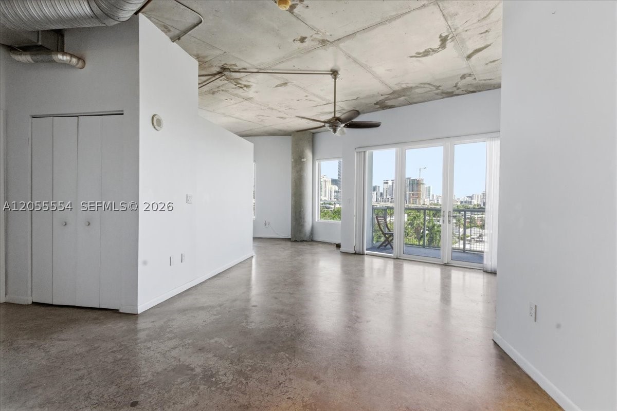 NEO CONDO - Residential