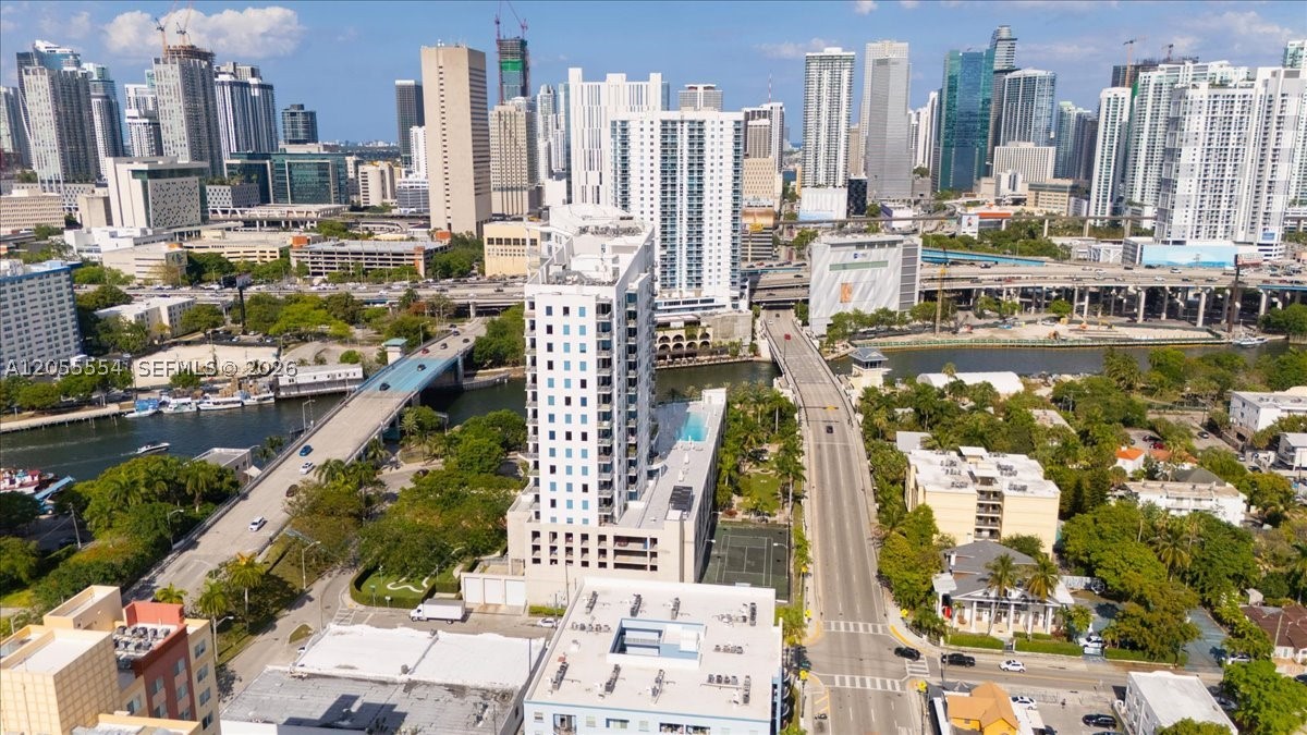 NEO CONDO - Residential