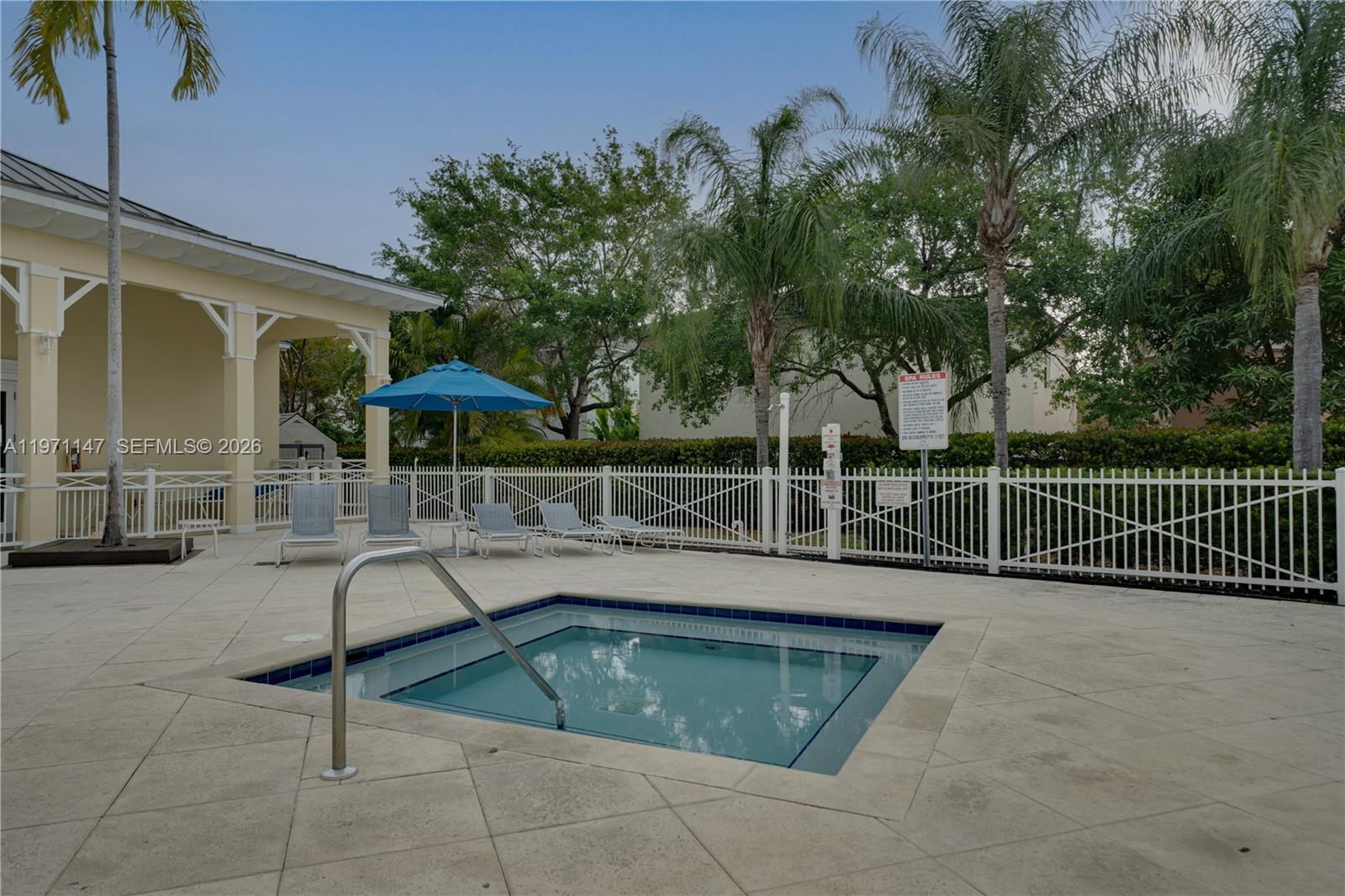 Windward Isles - Residential