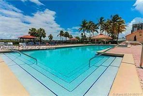 CLUB ATLANTIS CONDO - Residential