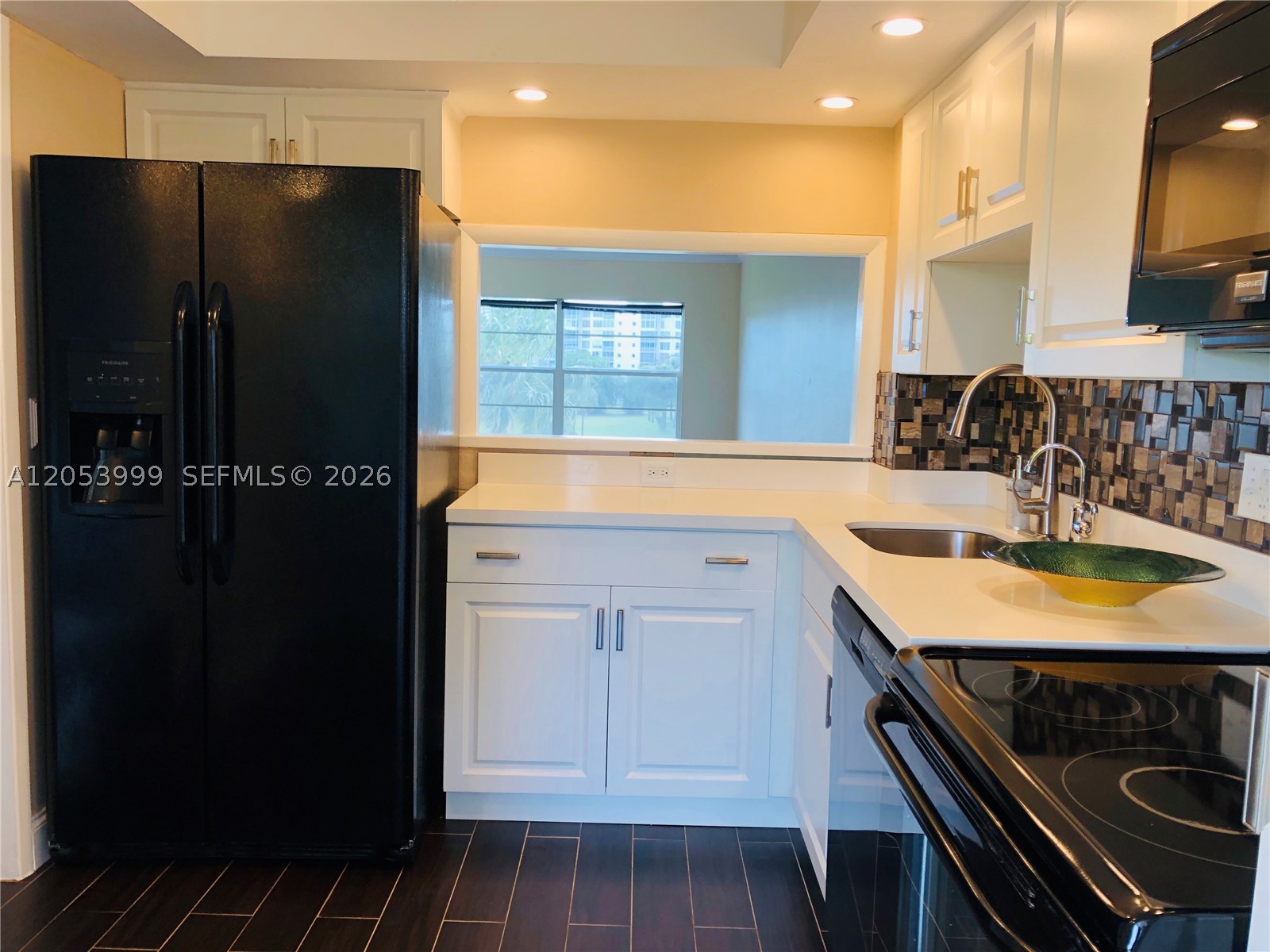 NO 2 PALM-AIRE COUNTRY CL - Residential Lease
