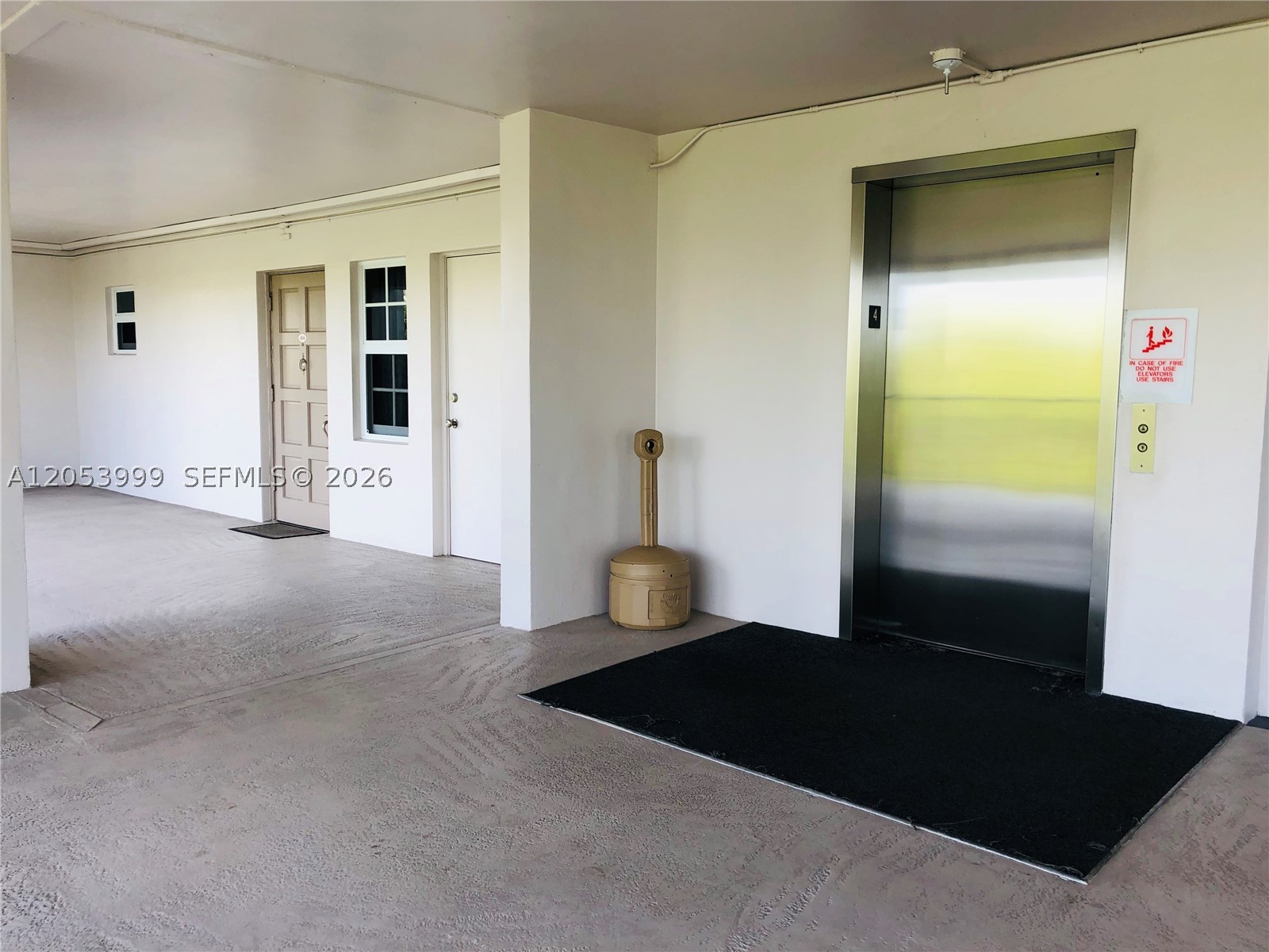 NO 2 PALM-AIRE COUNTRY CL - Residential Lease