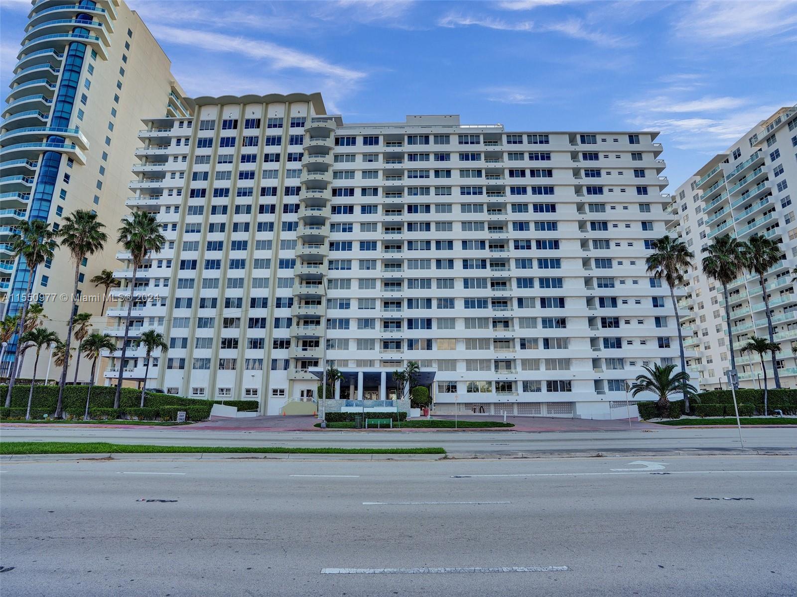 THE CARRIAGE CLUB NORTH C - Residential