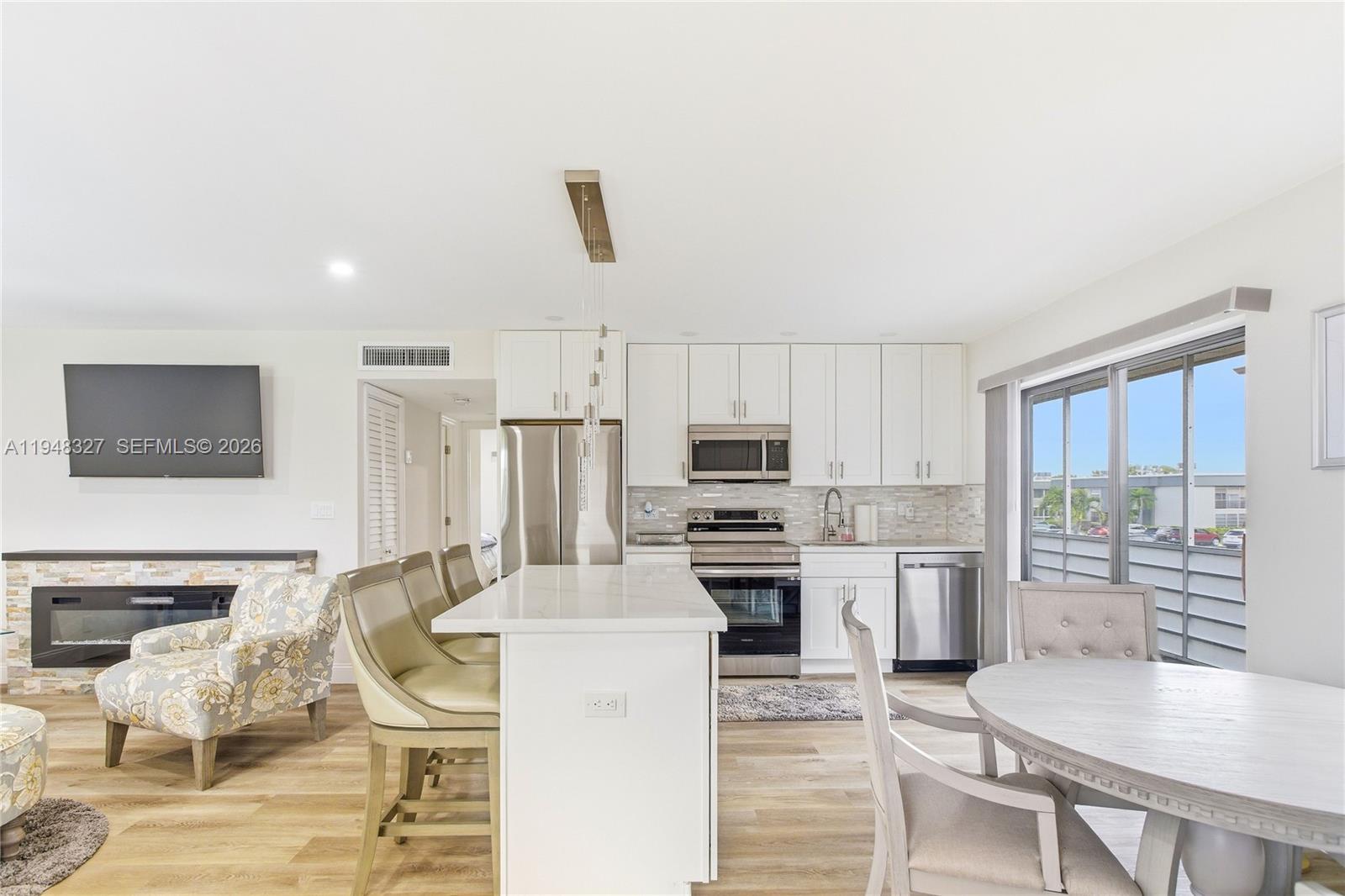 KINGS POINT PIEDMONT COND - Residential
