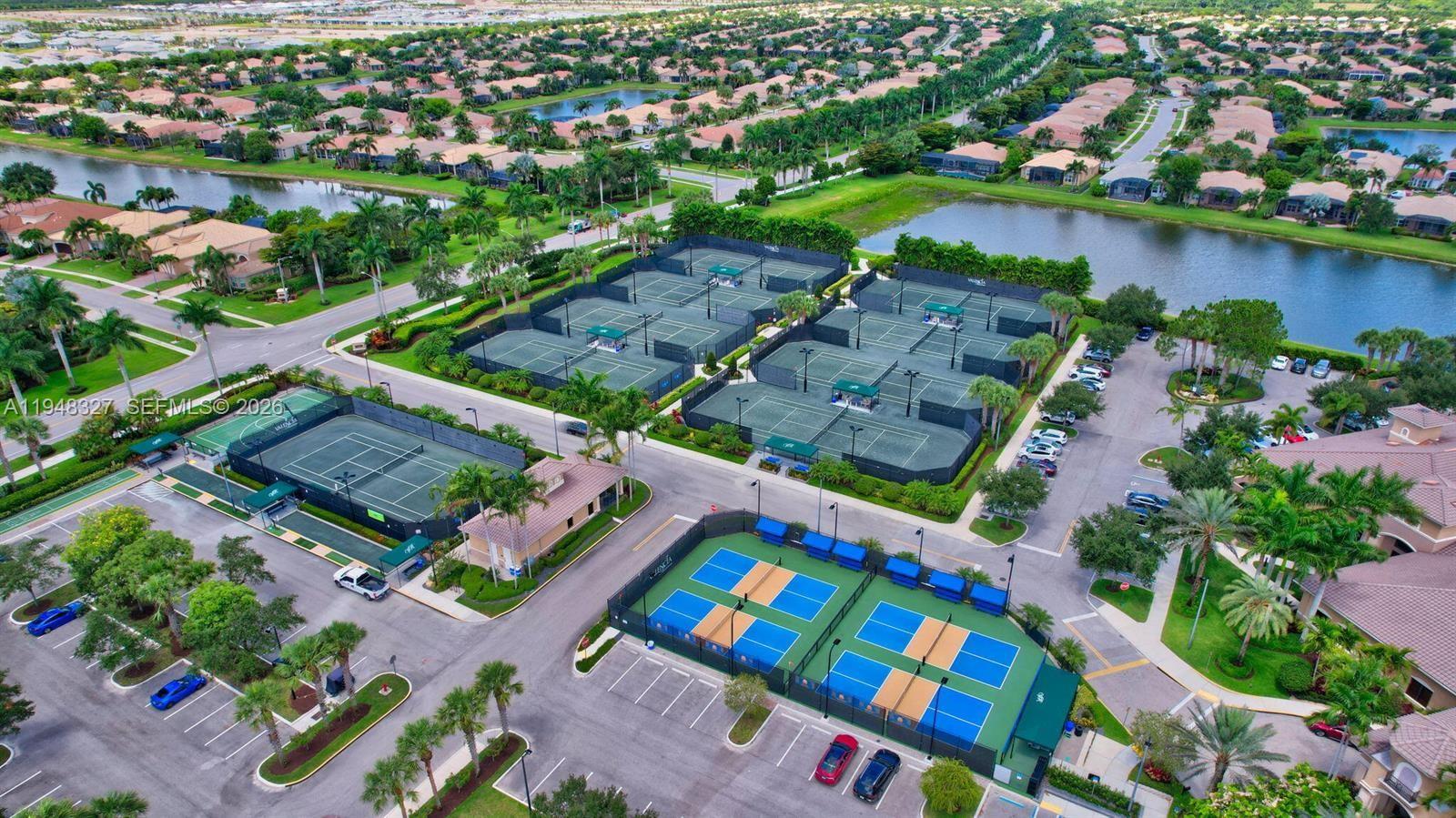 KINGS POINT PIEDMONT COND - Residential