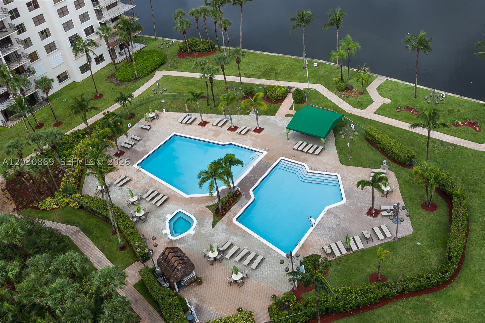 TOWER AT BISCAYNE COVE CO - Residential
