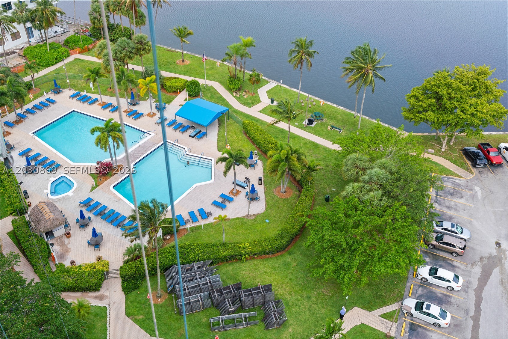 TOWER AT BISCAYNE COVE CO - Residential