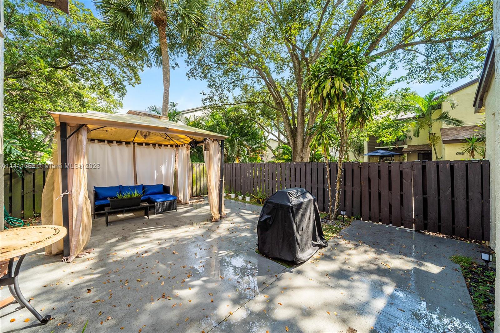 KARANDA VILLAGE I-D CONDO - Residential