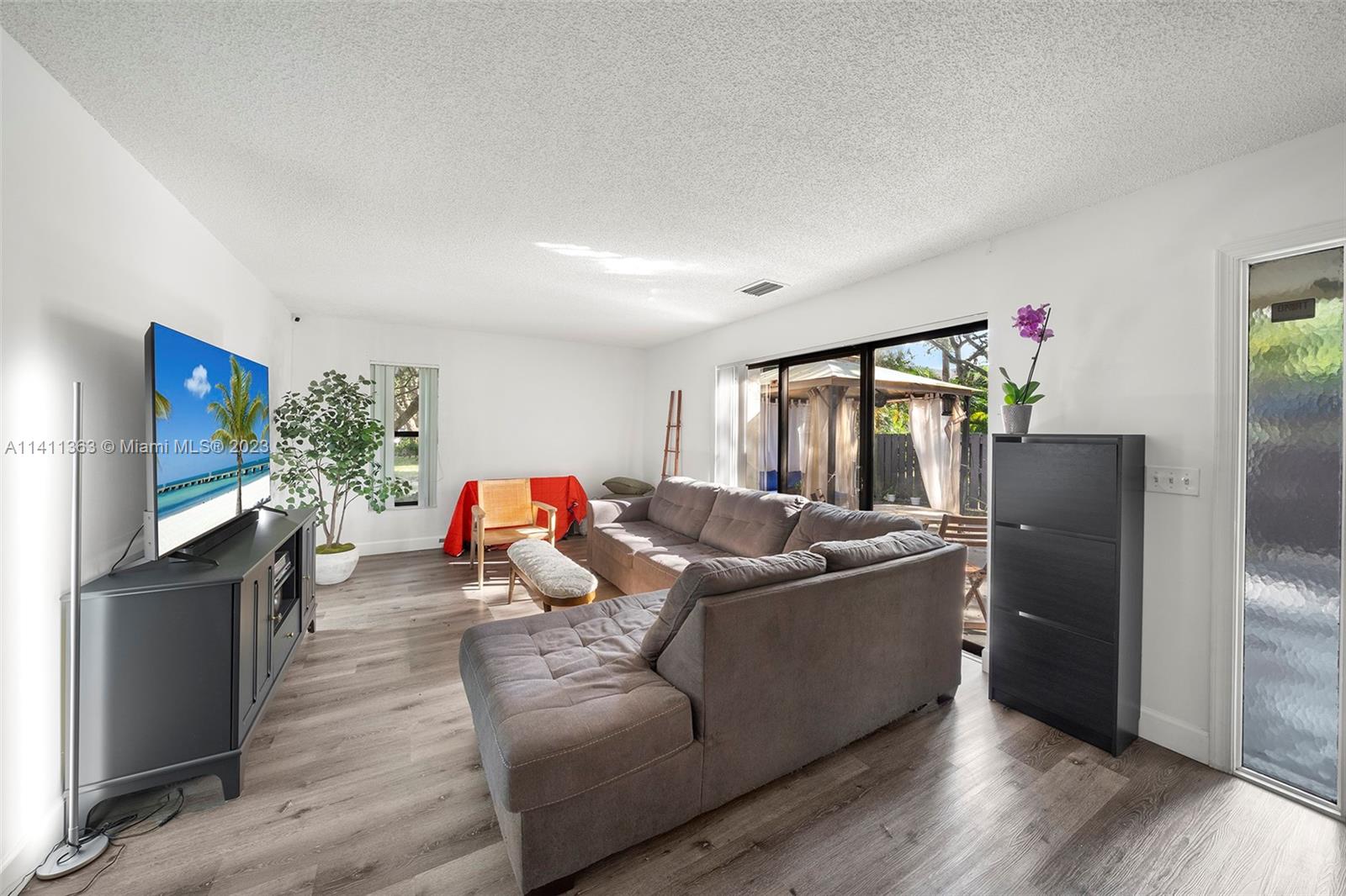 KARANDA VILLAGE I-D CONDO - Residential