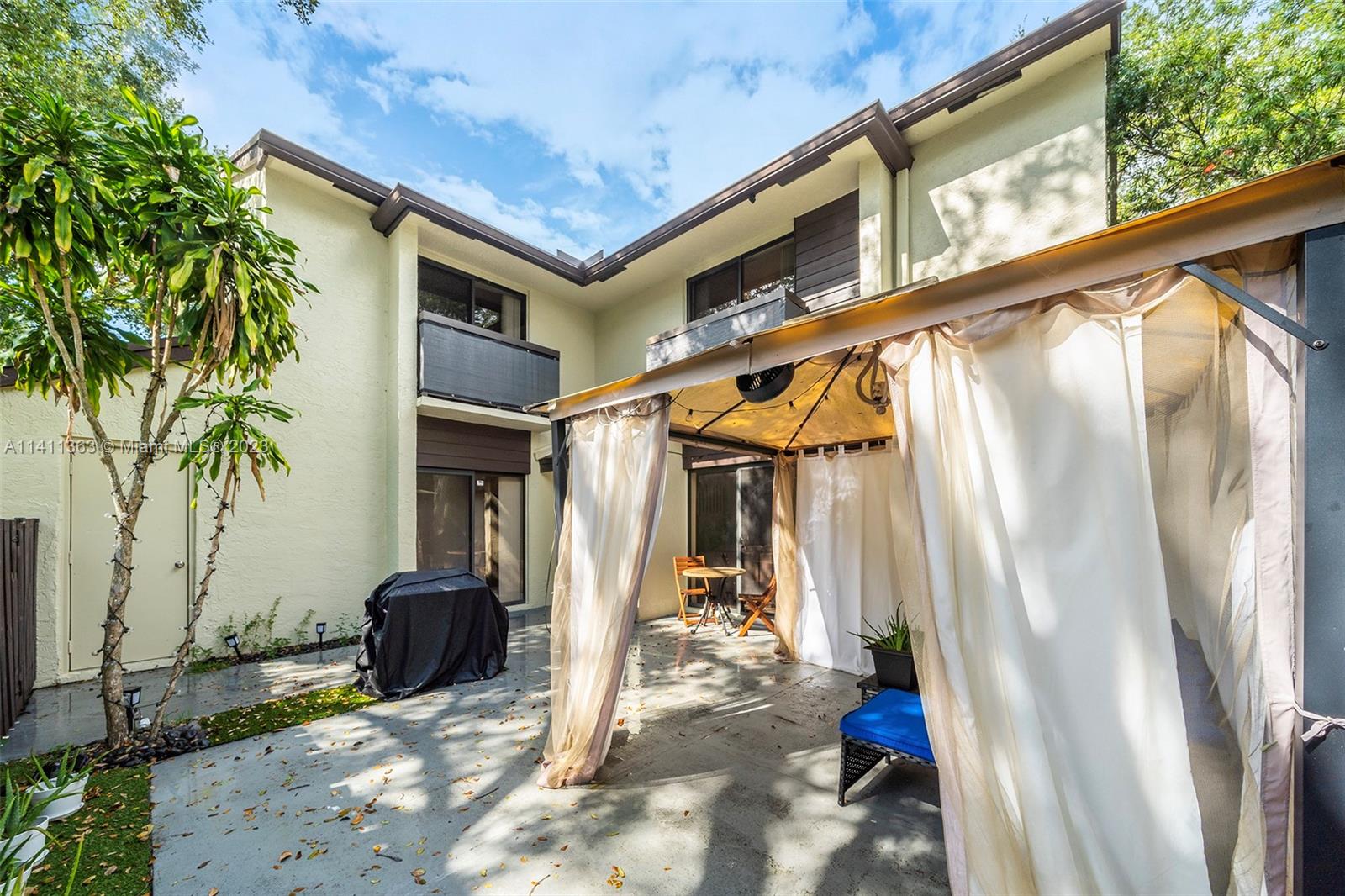 KARANDA VILLAGE I-D CONDO - Residential