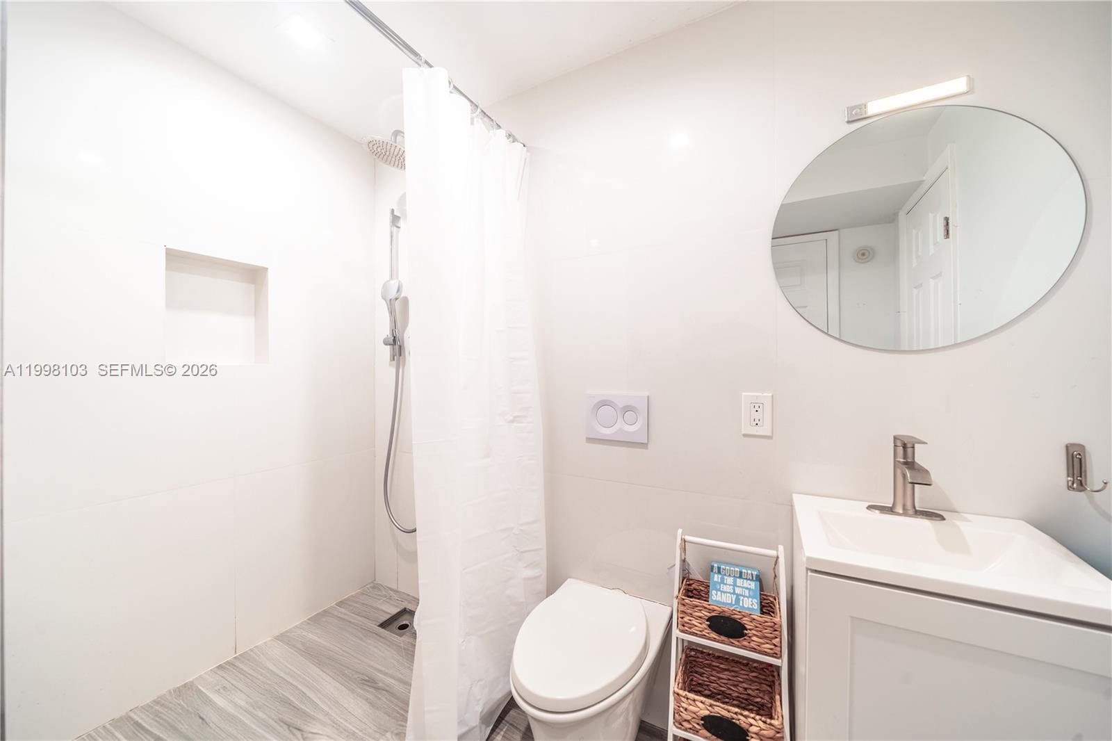 LA GORCE PALACE CONDO - Residential