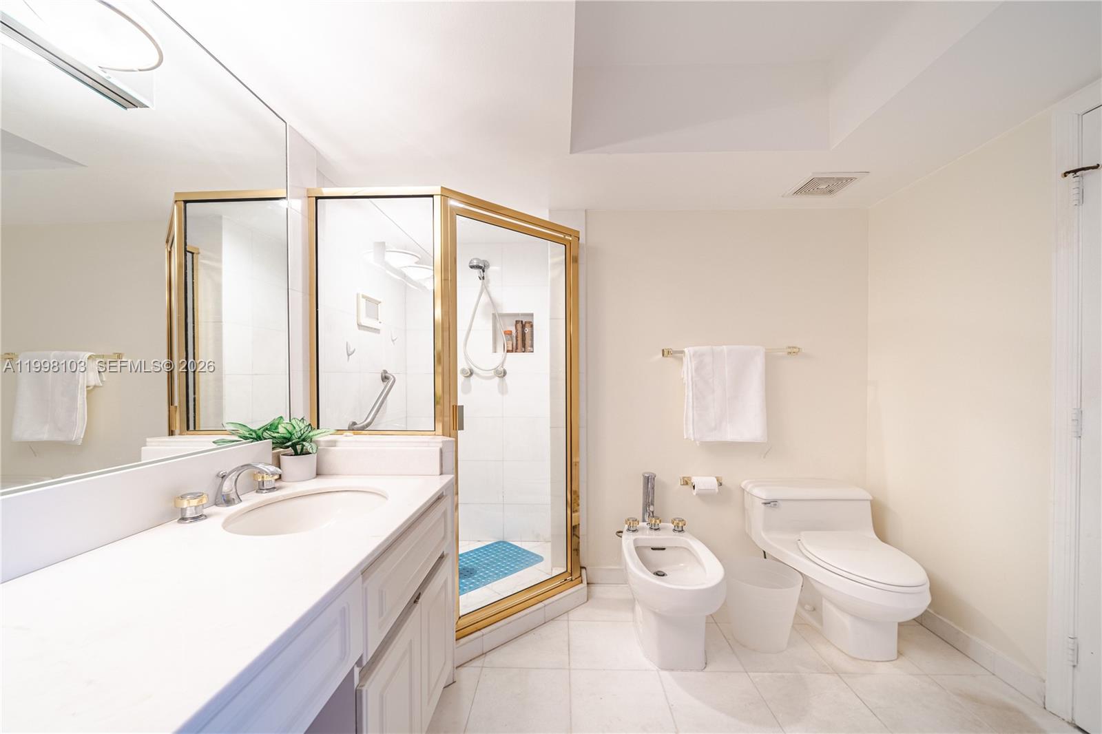 LA GORCE PALACE CONDO - Residential