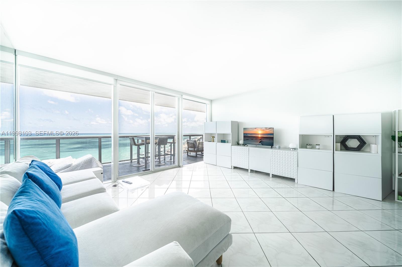 LA GORCE PALACE CONDO - Residential