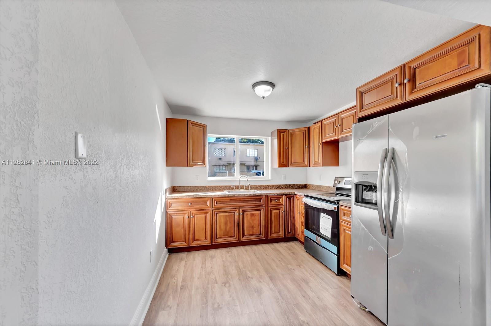 CITY OF MIAMI SOUTH - Residential Lease