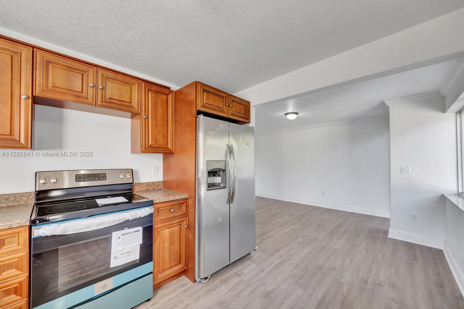 CITY OF MIAMI SOUTH - Residential Lease