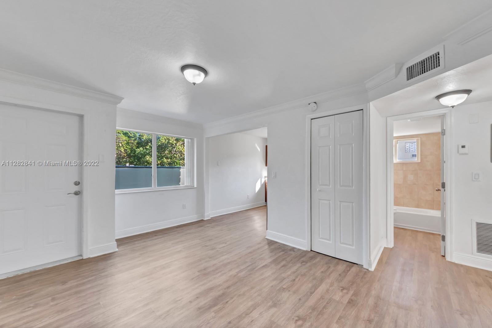 CITY OF MIAMI SOUTH - Residential Lease