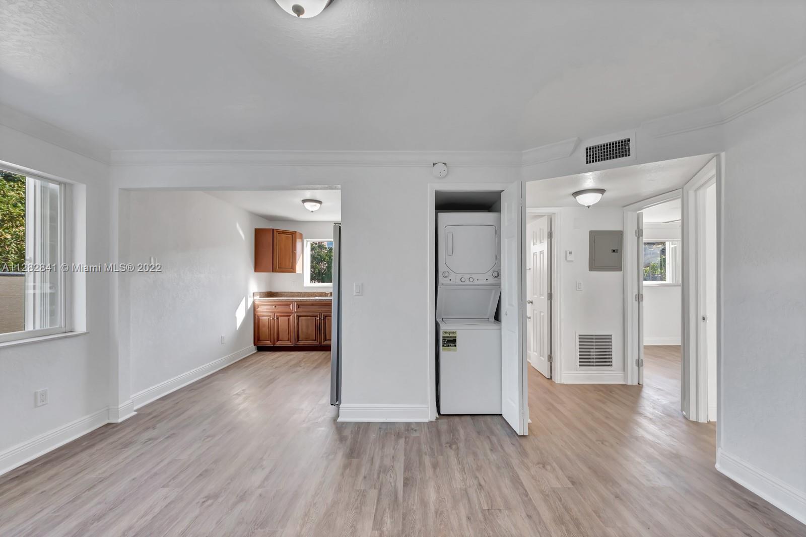 CITY OF MIAMI SOUTH - Residential Lease