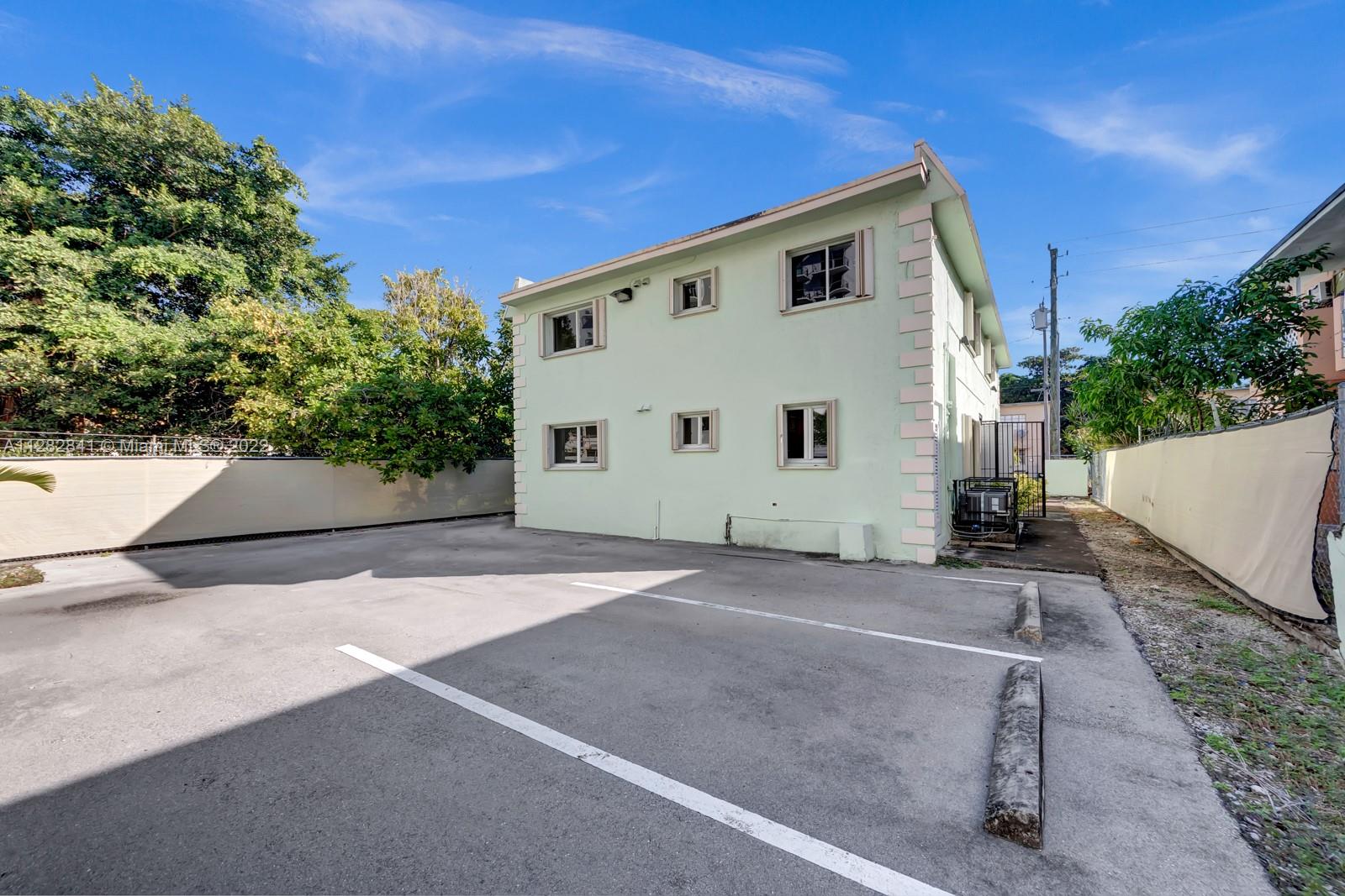CITY OF MIAMI SOUTH - Residential Lease