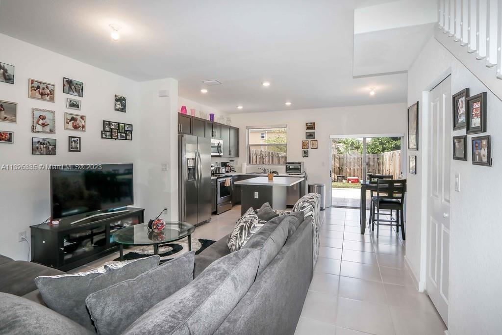 KEYS GATE RESIDENTIAL - Residential