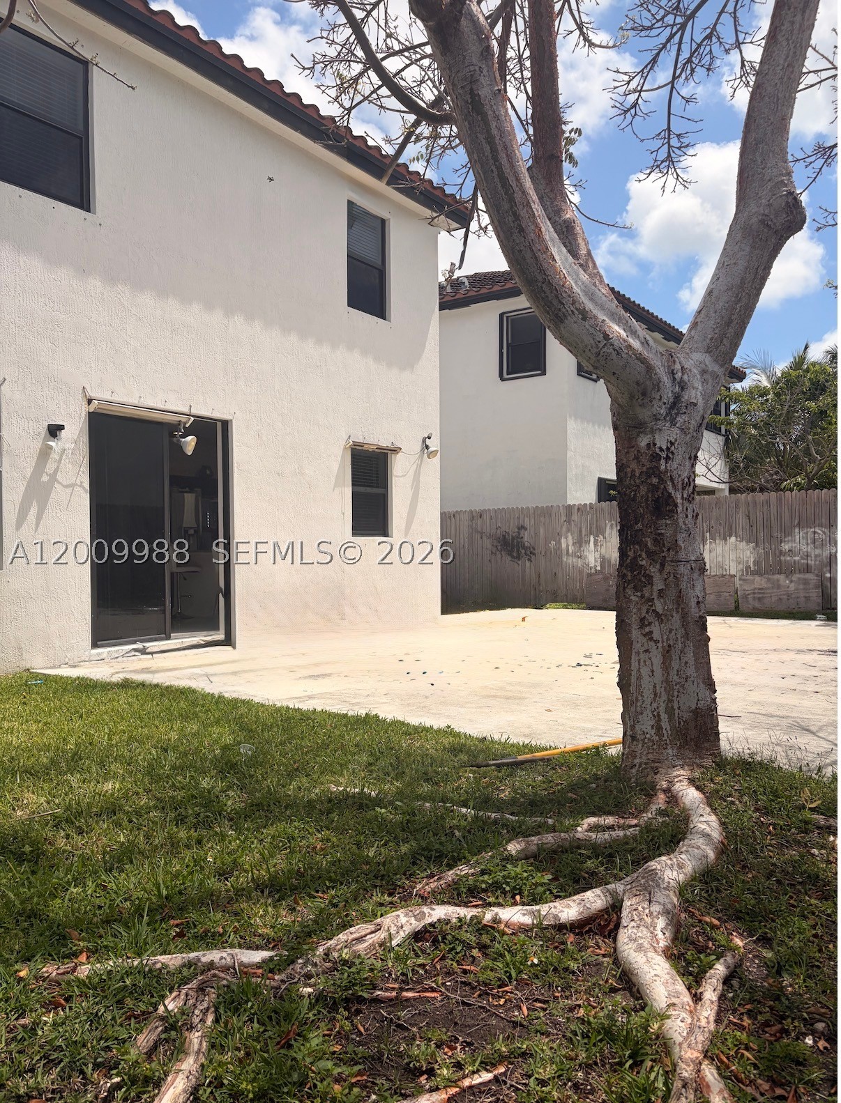 COCO PALM ESTATES - Residential