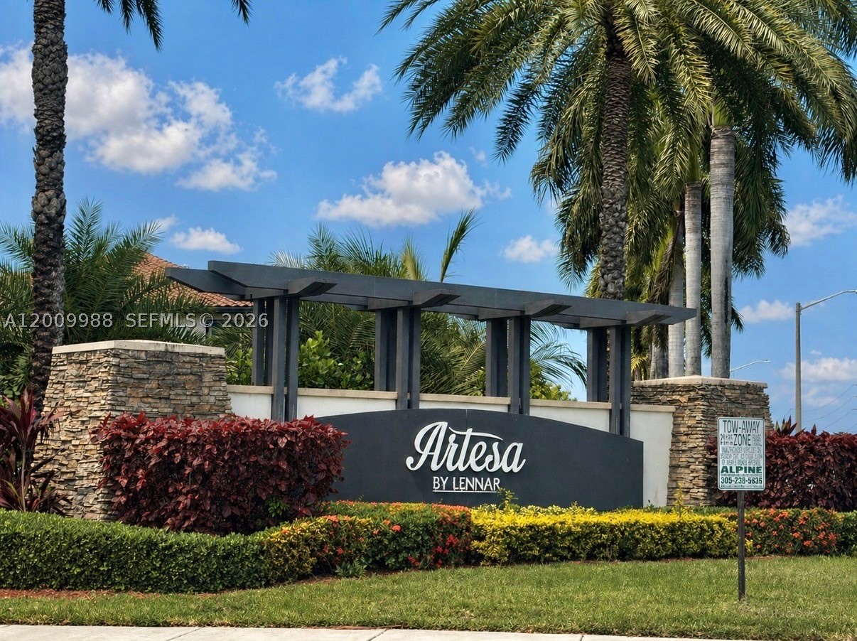 COCO PALM ESTATES - Residential