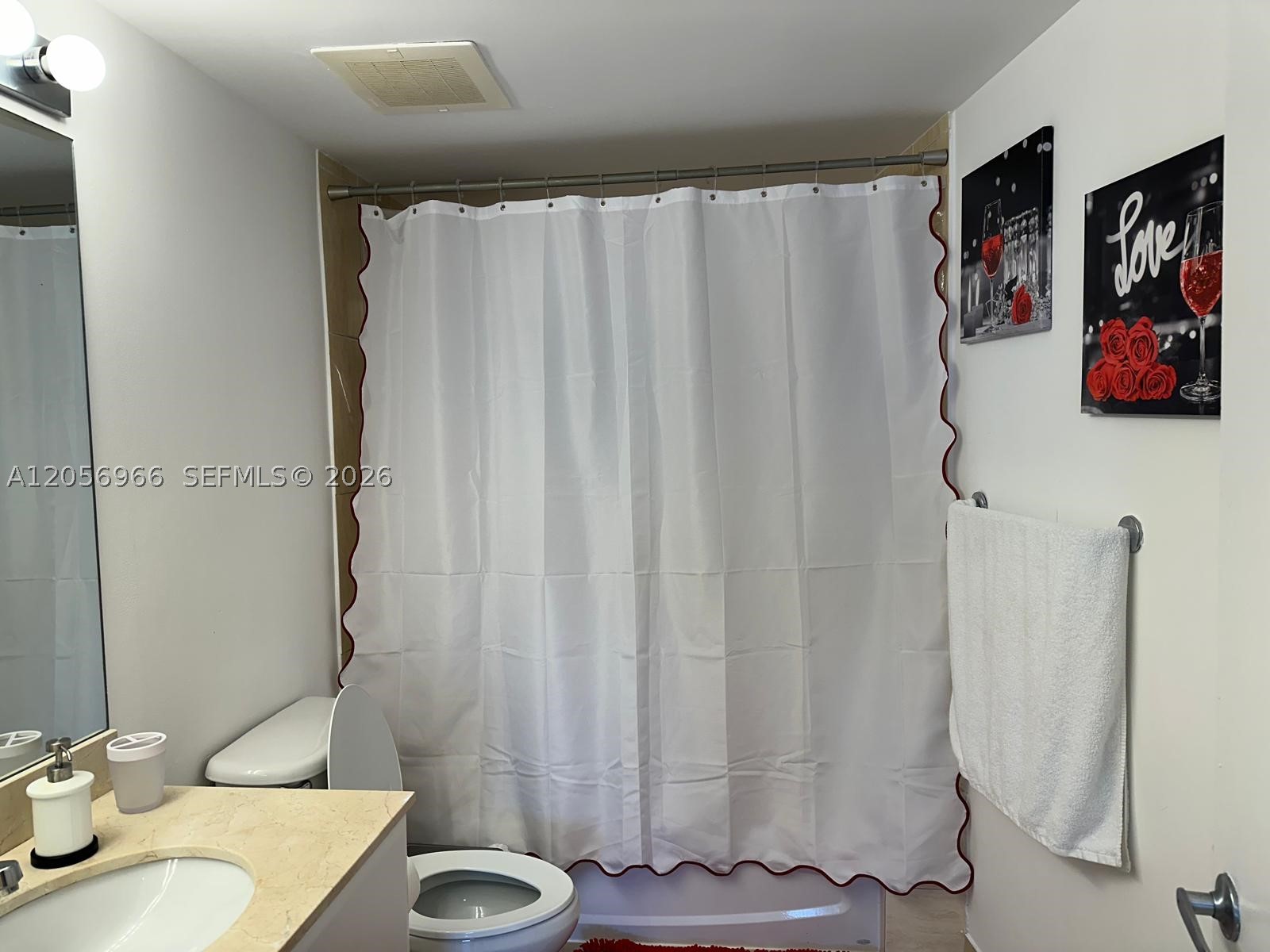 OPERA TOWER CONDO - Residential