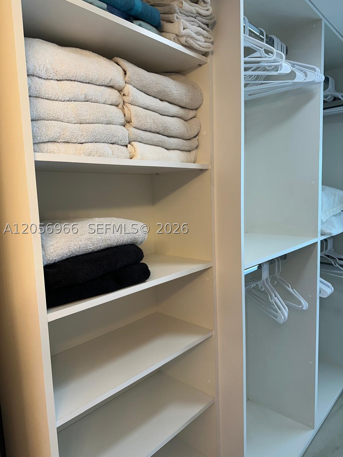 OPERA TOWER CONDO - Residential