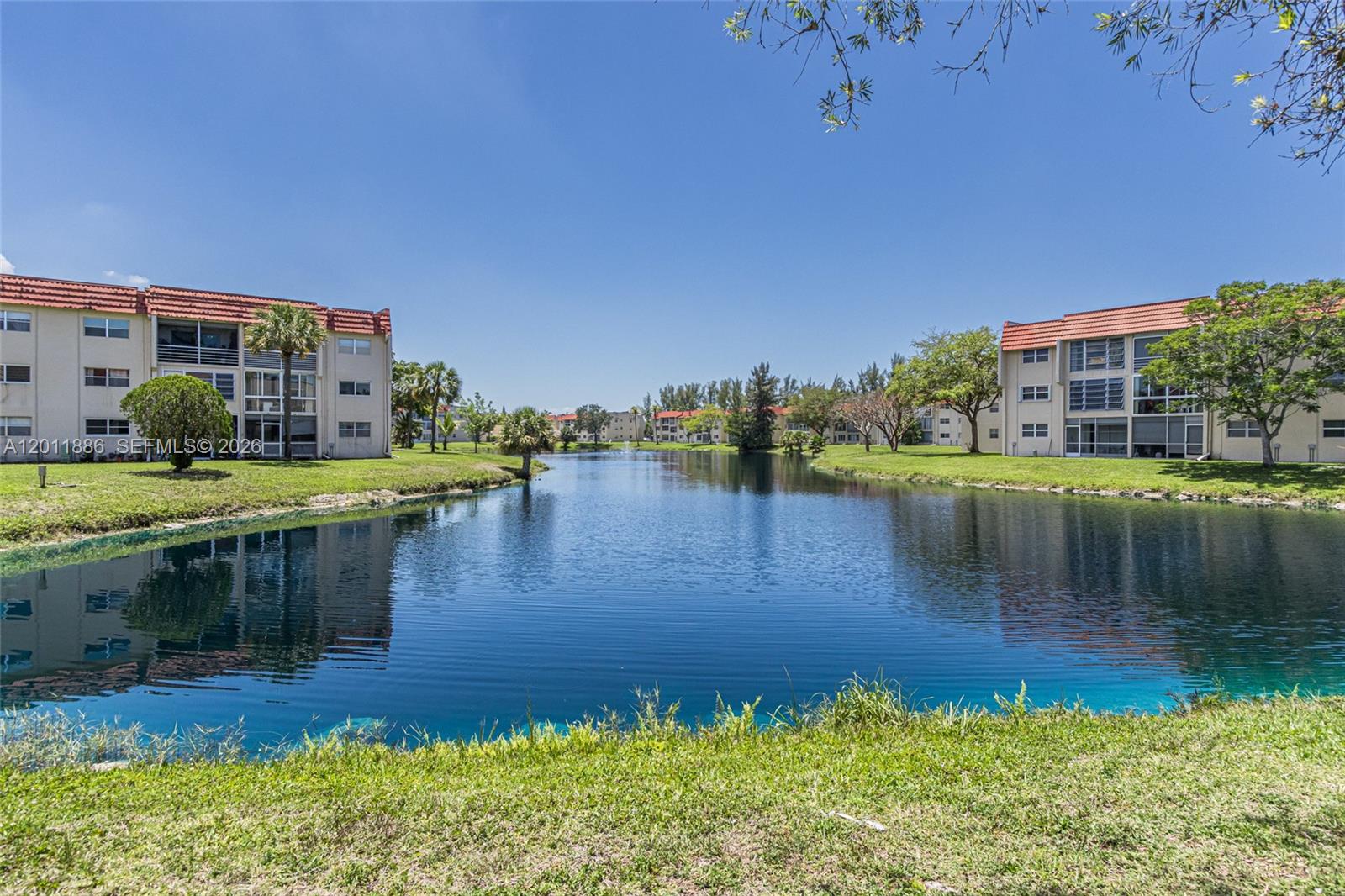 SUNRISE LAKES 12 CONDO - Residential