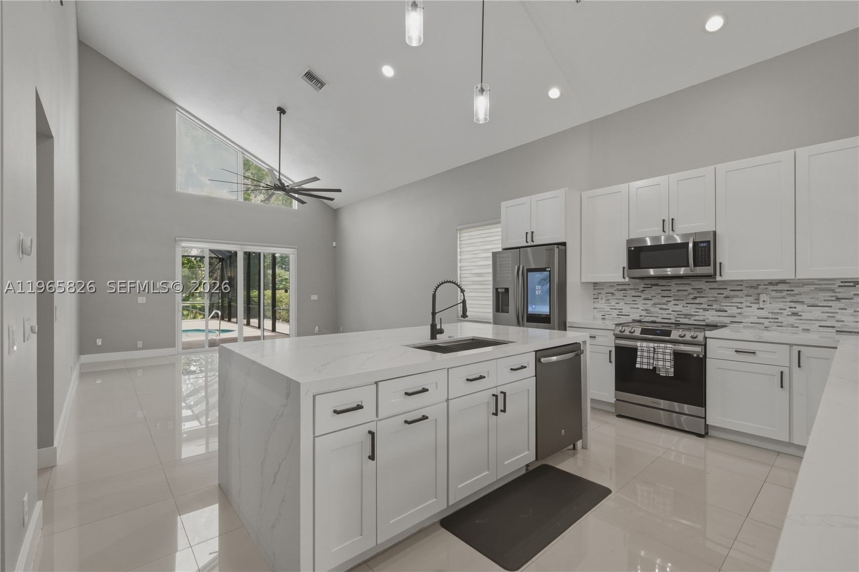 KENSINGTON - Residential