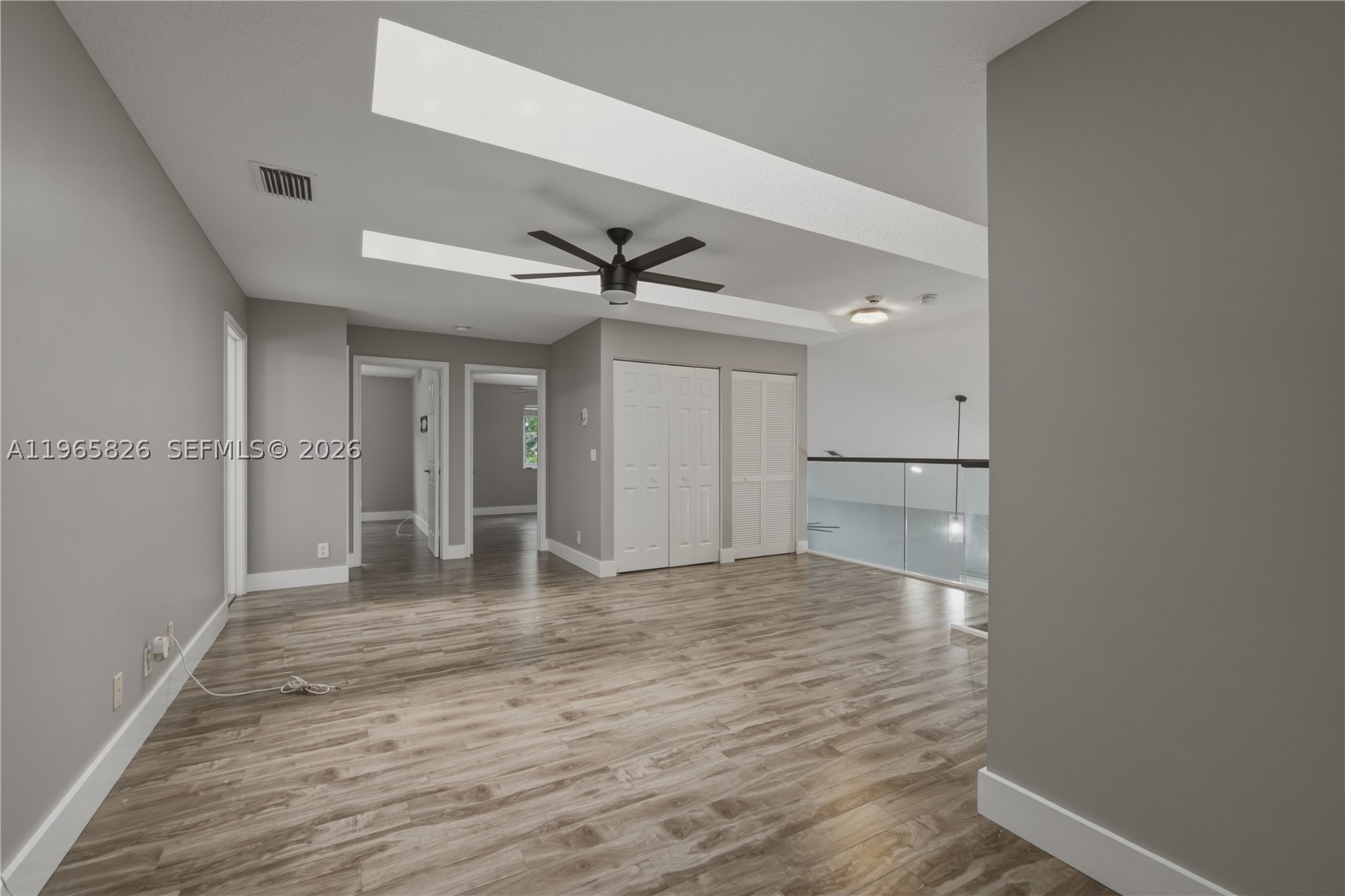 KENSINGTON - Residential