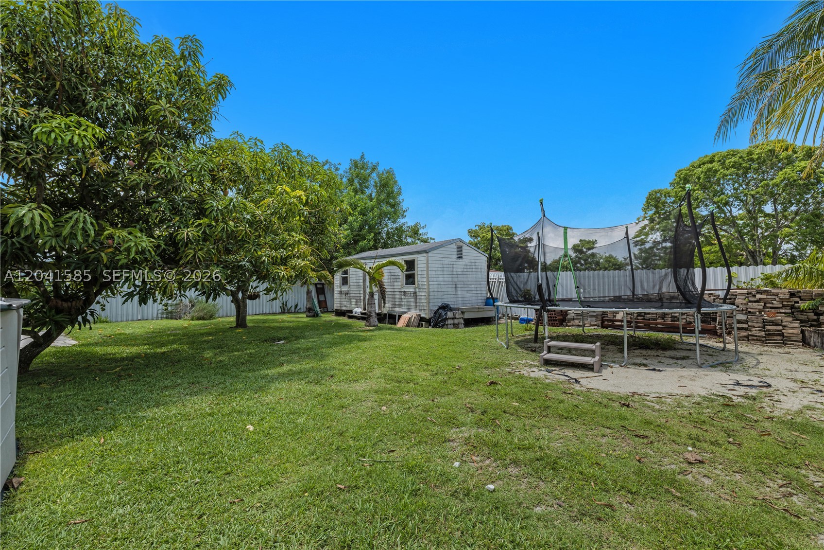 WESTWOOD LAKE 8TH ADDN - Residential