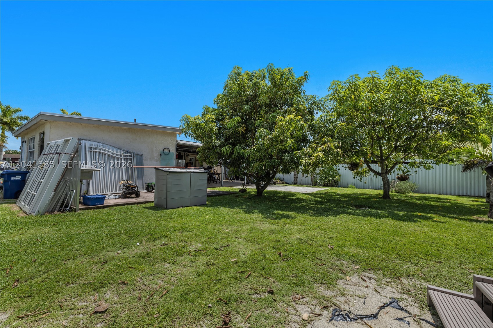 WESTWOOD LAKE 8TH ADDN - Residential