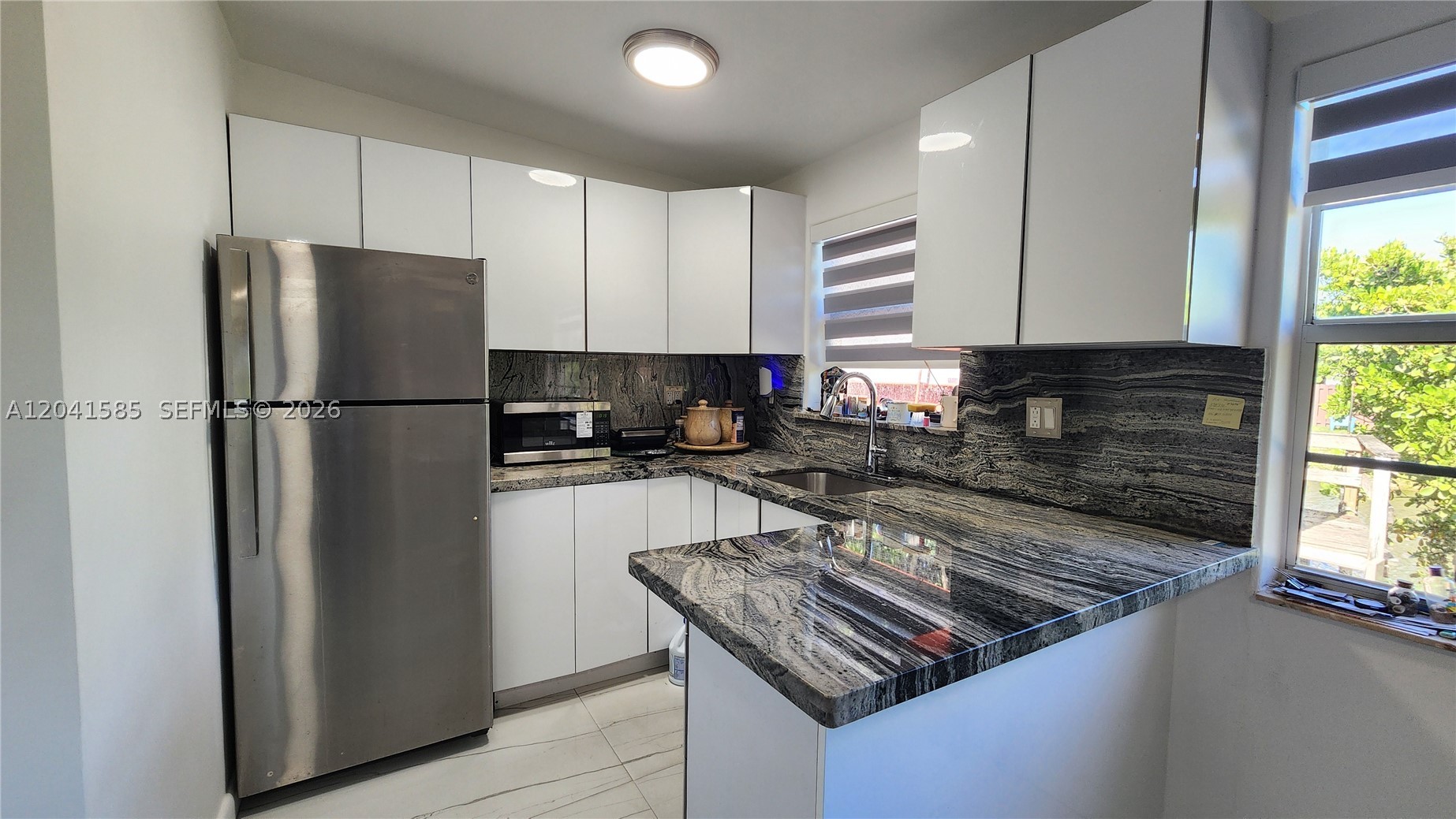 WESTWOOD LAKE 8TH ADDN - Residential