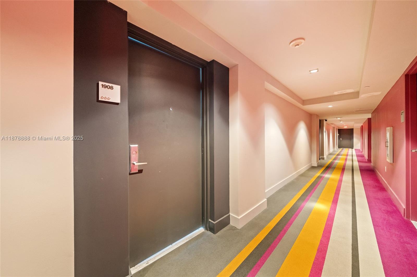 500 BRICKELL WEST CONDO - Residential
