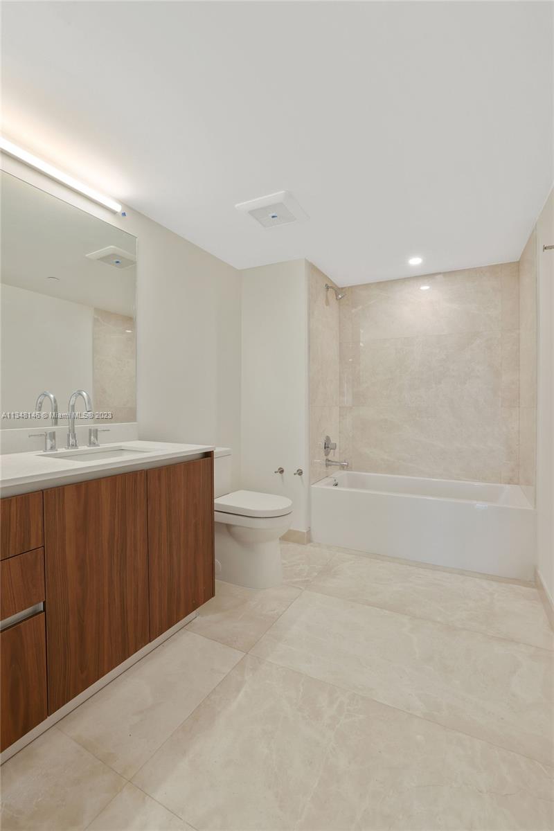 Flamingo Point - Residential Lease