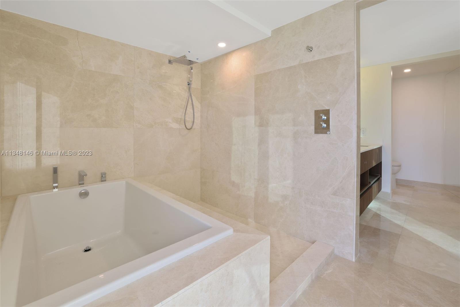 Flamingo Point - Residential Lease