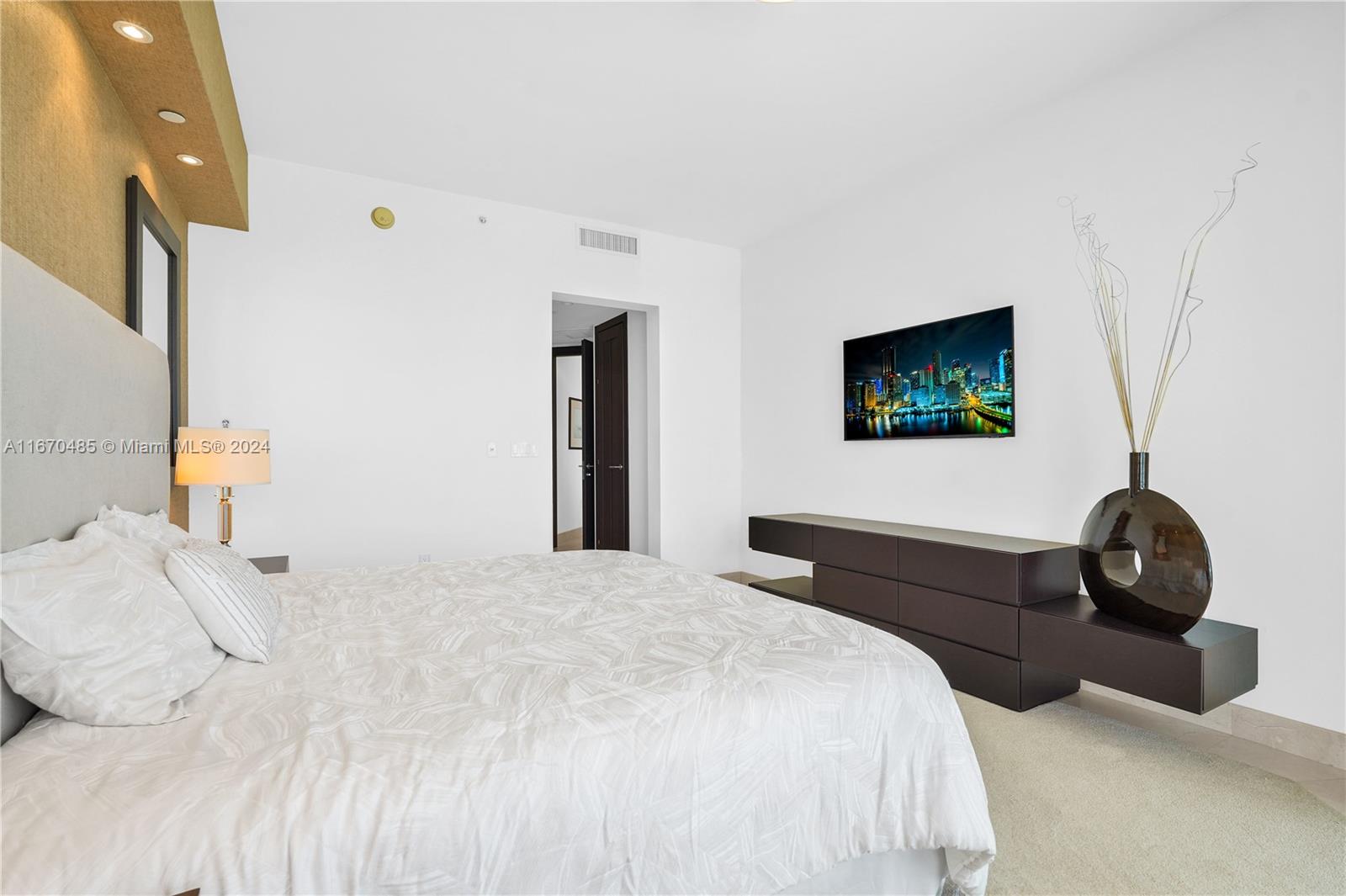 Turnberry Ocean Colony - Residential Lease