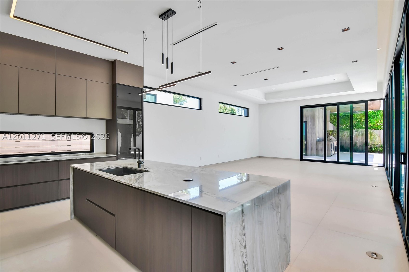 BRICKELL ESTATES - Residential