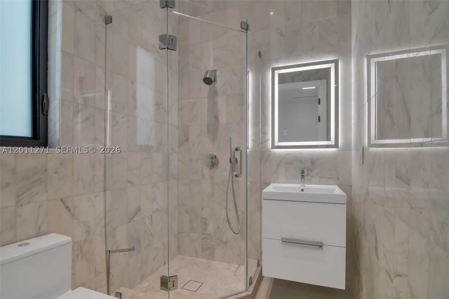 BRICKELL ESTATES - Residential