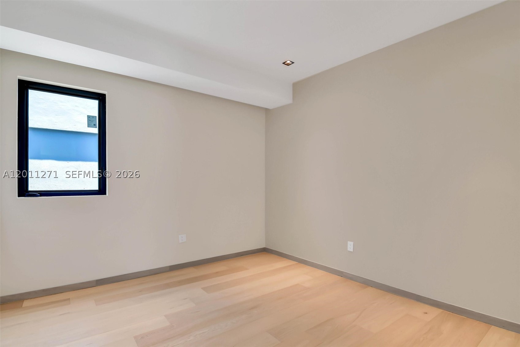 BRICKELL ESTATES - Residential