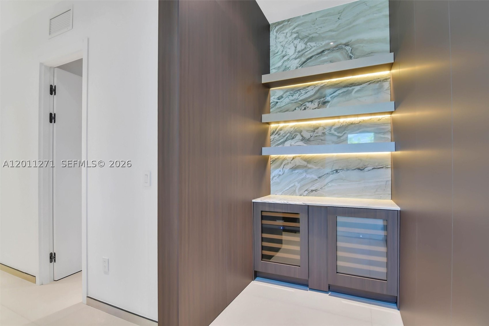 BRICKELL ESTATES - Residential