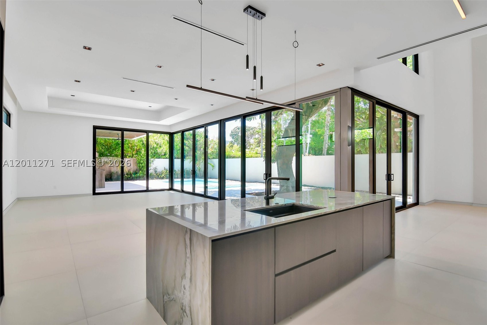 BRICKELL ESTATES - Residential