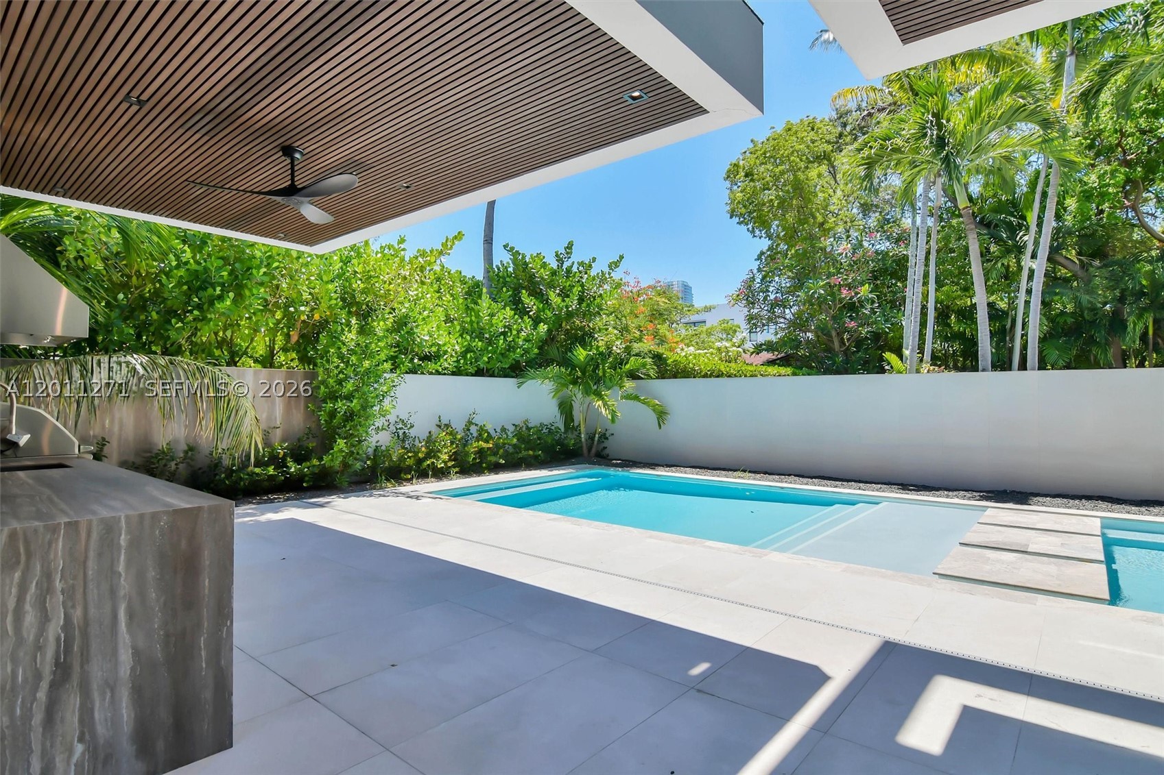 BRICKELL ESTATES - Residential